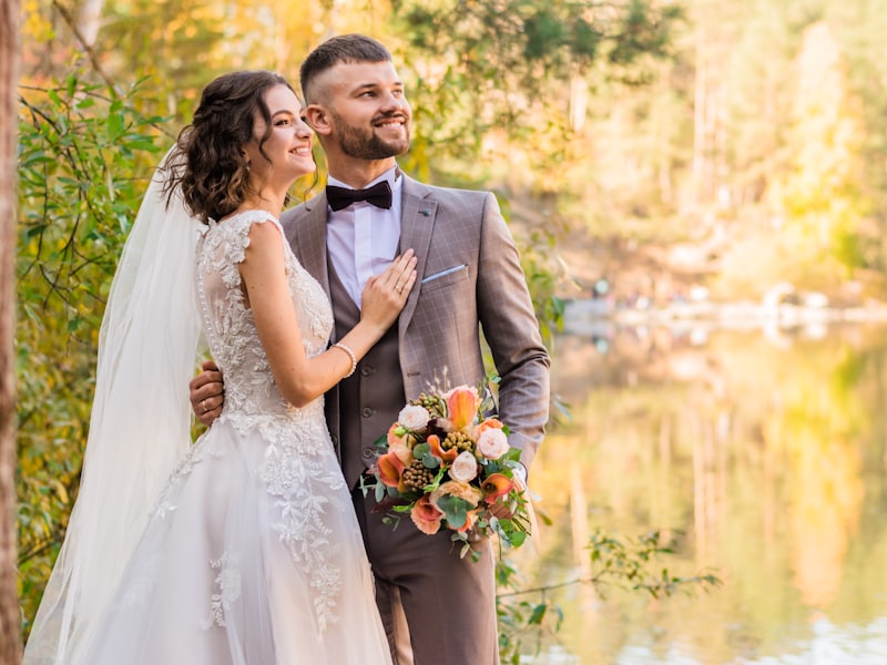 Couple au bord du lac